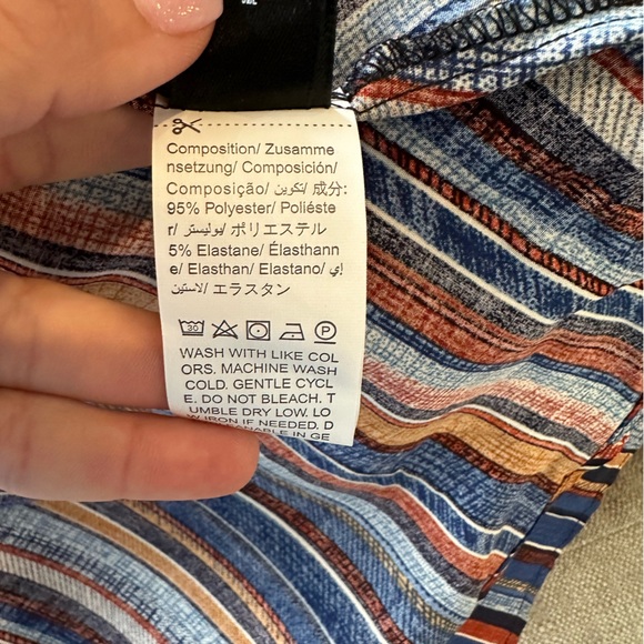 SHEIN dress - Picture 8 of 8